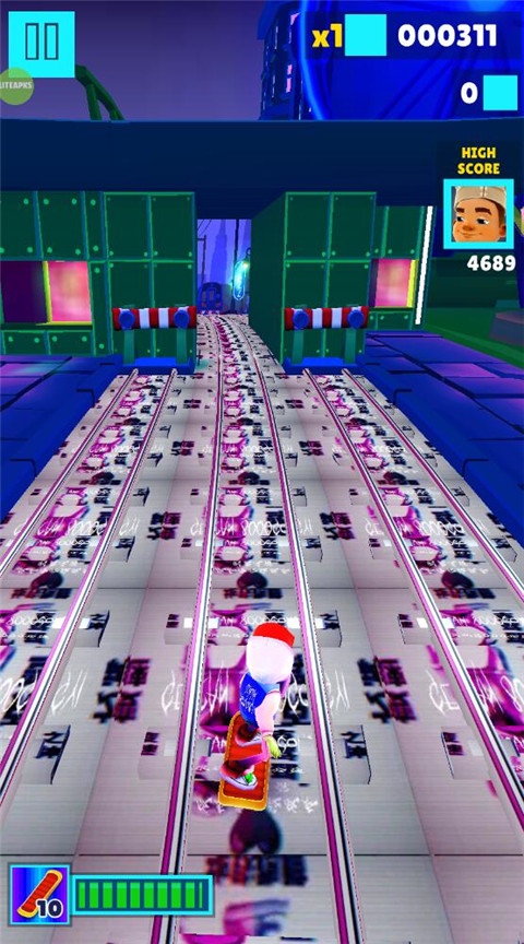 地铁跑酷根灿8000公益版本